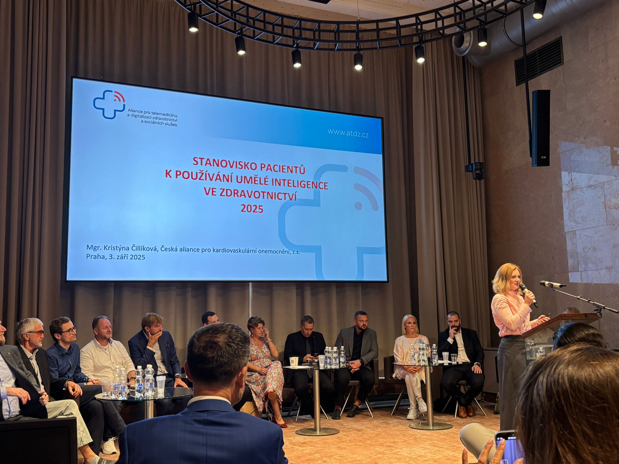 Stanovisko pacientských organizací k AI ve zdravotnictví - ATDZ